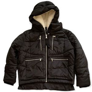 7FAM Hooded Puffer Jacket